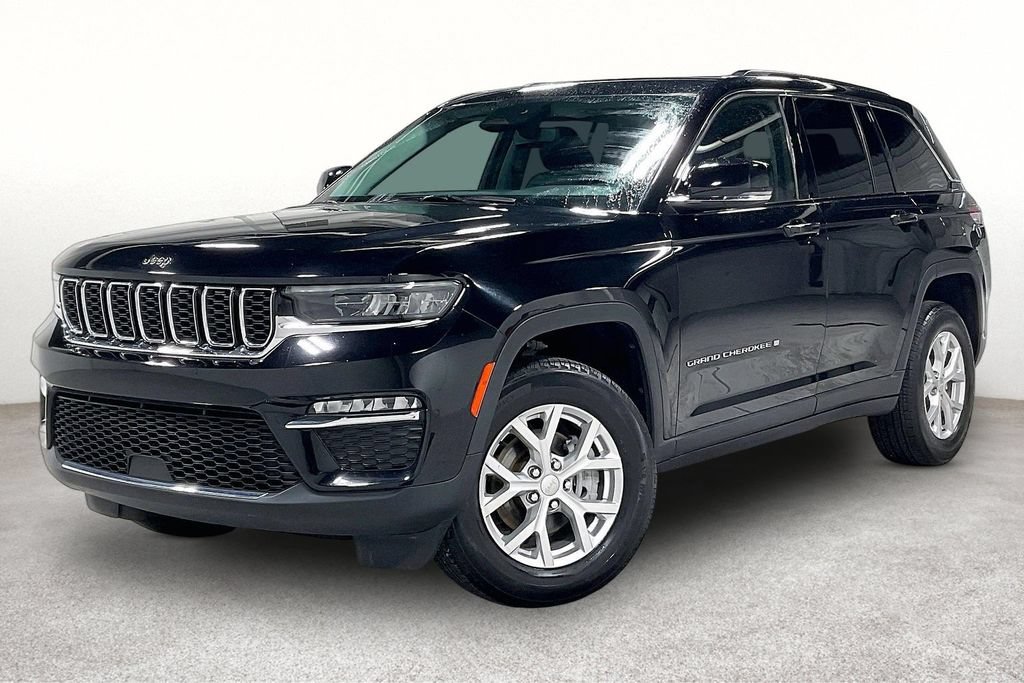 Used 2023 Jeep Grand Cherokee Limited RWD image 14