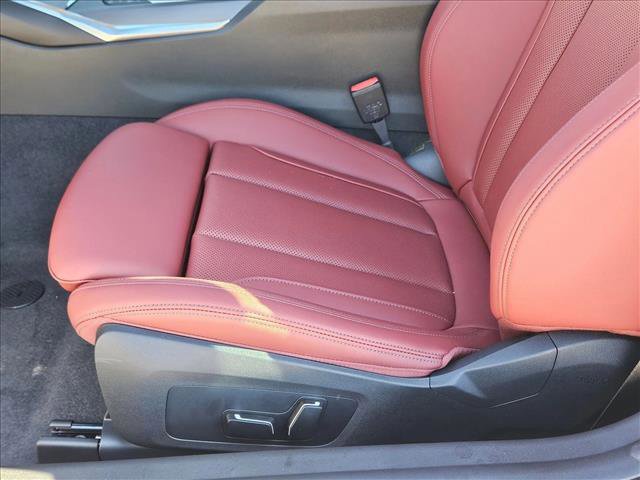 Used 2026 BMW 230i Coupe w/ Premium Package image 4