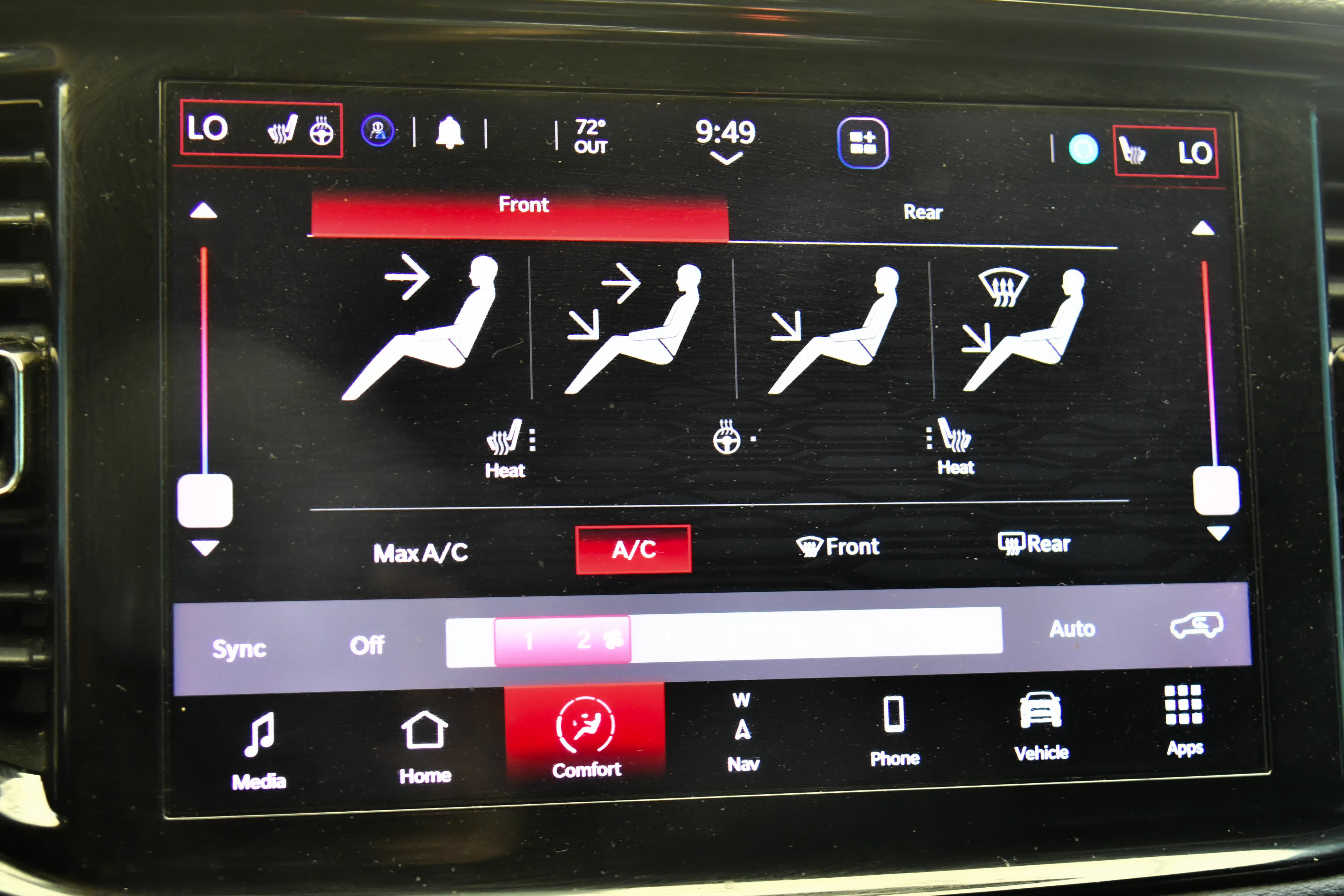 Used 2021 Dodge Durango R/T w/ Technology Group RWD image 22