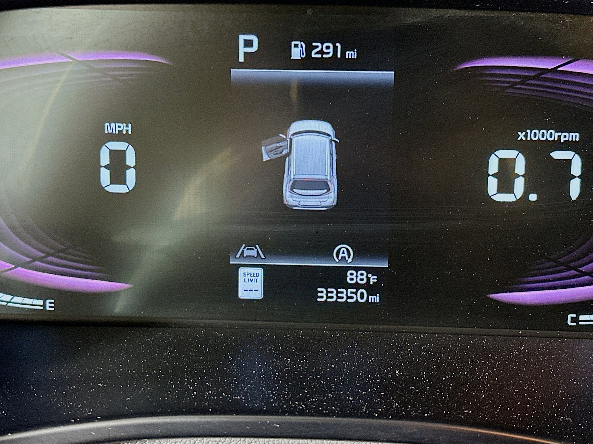 Used 2025 Kia Soul LX w/ LX Technology Package FWD image 19