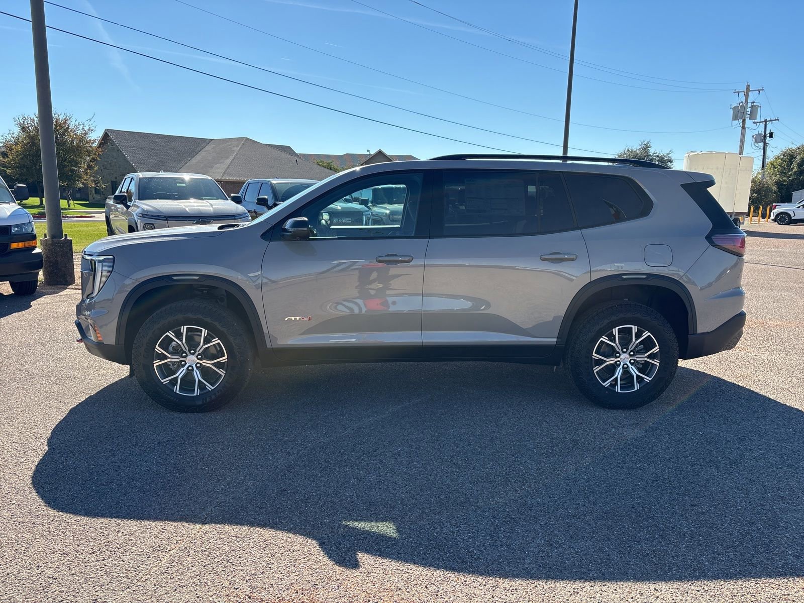New 2026 GMC Acadia AT4 image 2