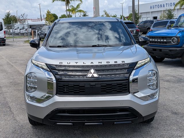 Used 2022 Mitsubishi Outlander SEL Black Edition FWD image 17