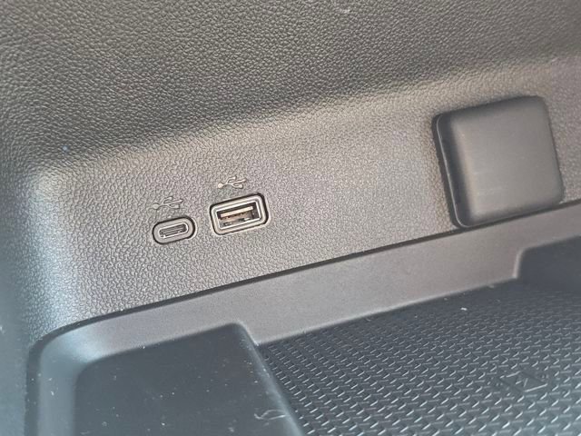 New 2026 Chevrolet Traverse LT w/ Sun and Wheel Package image 28