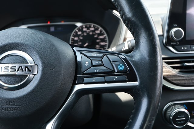 Used 2019 Nissan Altima 2.0 Edition One FWD image 14
