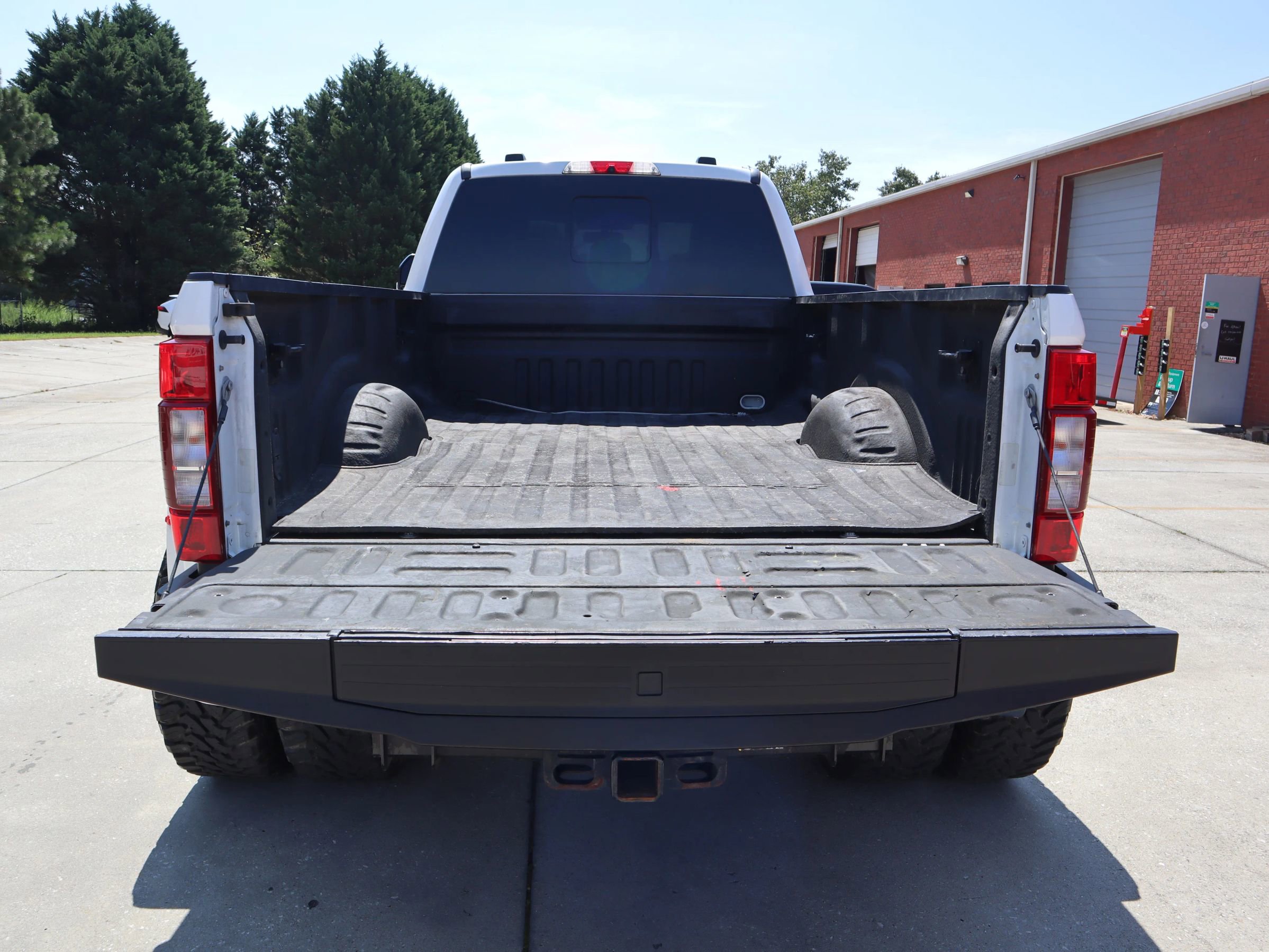 Used 2021 Ford F350 Lariat w/ Lariat Ultimate Package image 5