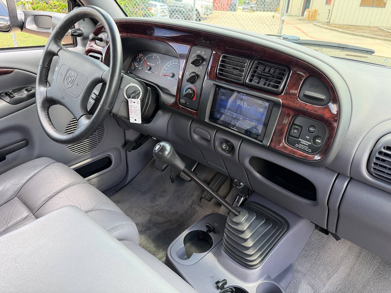 Used 1998 Dodge Ram 2500 Truck 2WD Quad Cab image 42