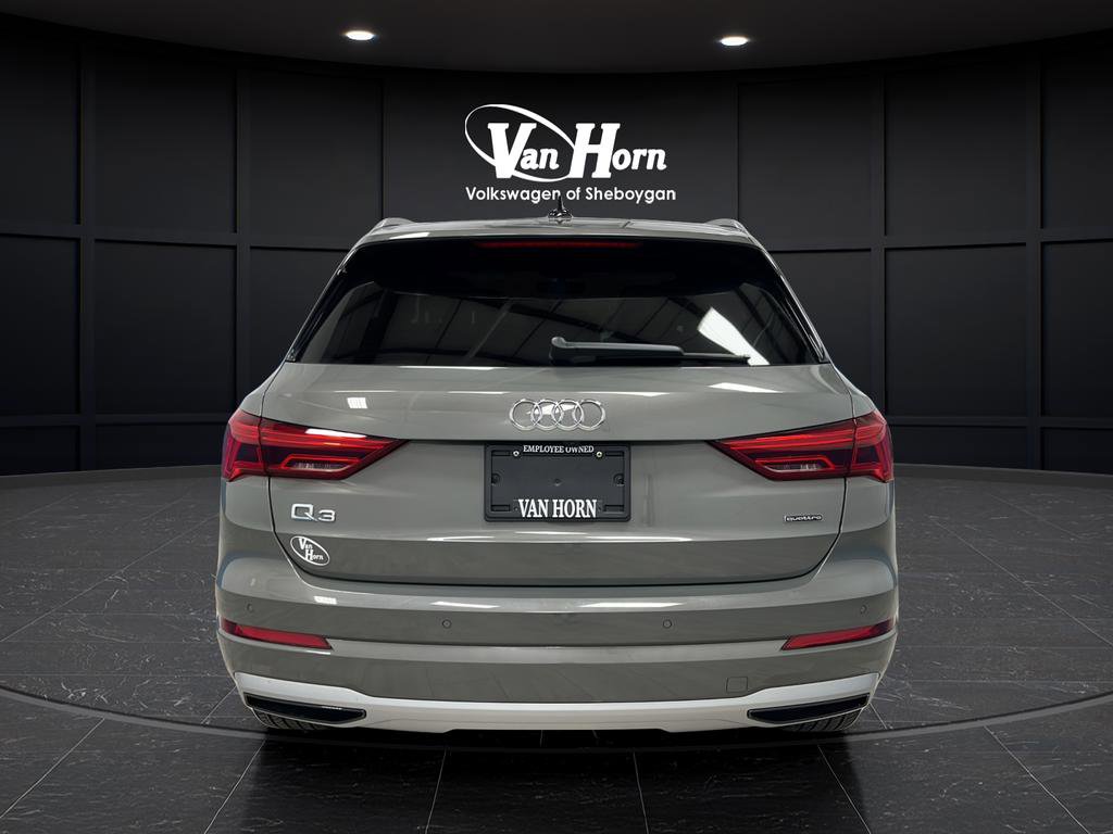 Used 2024 Audi Q3 2.0T Premium Plus w/ Premium Plus Package image 4