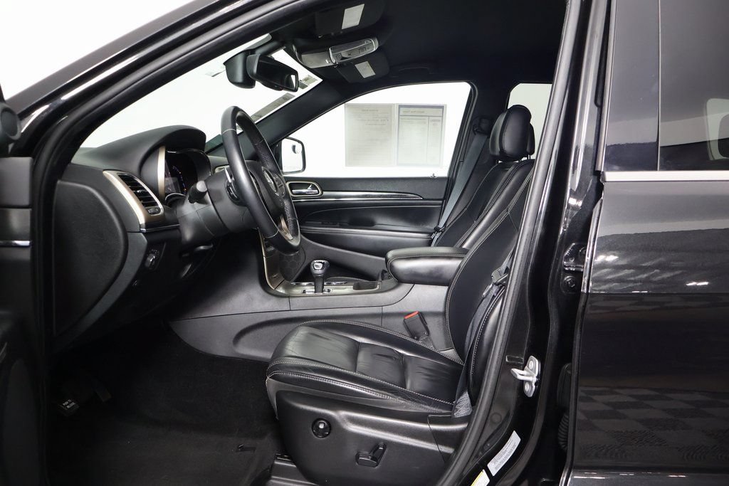 Used 2015 Jeep Grand Cherokee Limited RWD image 10