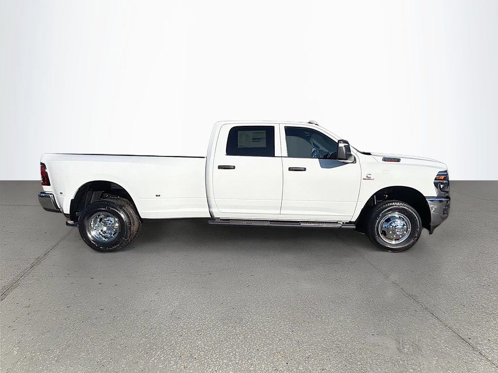 New 2026 RAM 3500 Tradesman AWD/4WD image 3