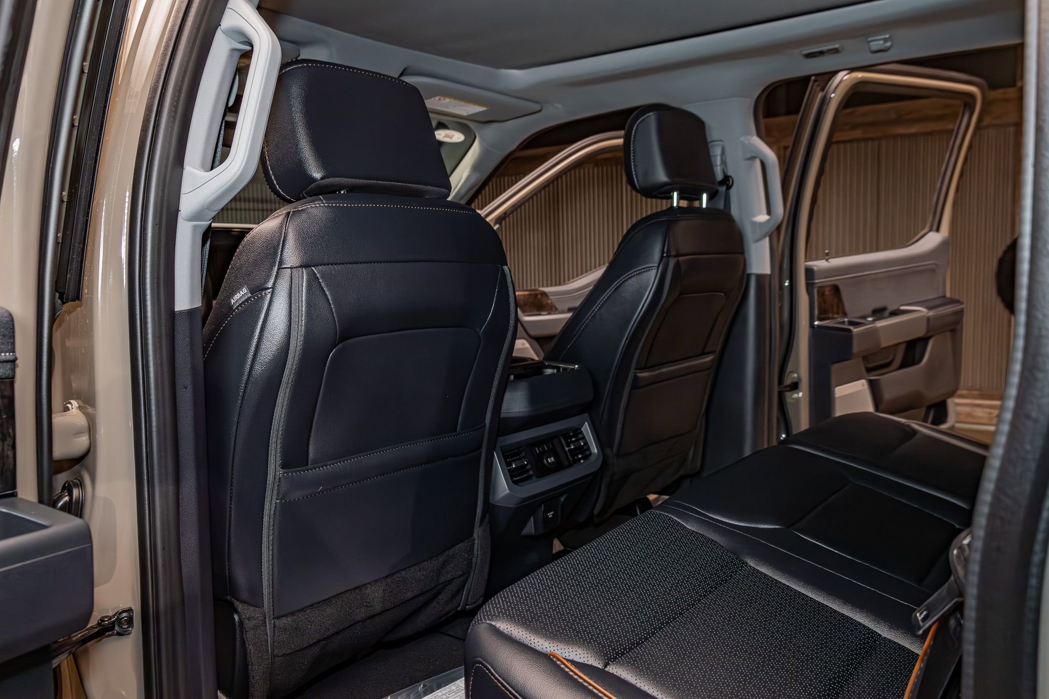 Used 2026 Ford F250 Lariat w/ Lariat Premium Package image 24