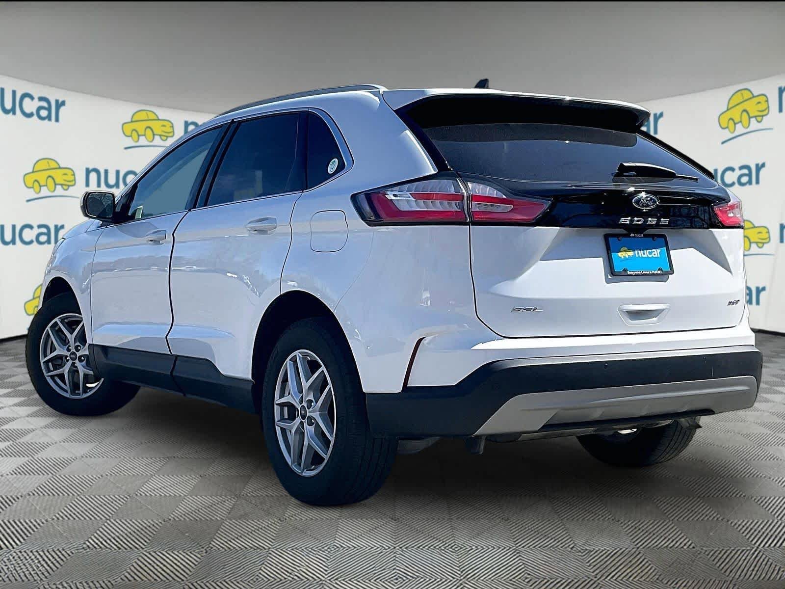 Used 2022 Ford Edge SEL w/ Convenience Package AWD/4WD image 4