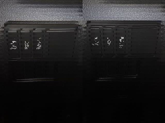 Used 2023 Mitsubishi Eclipse Cross LE image 20