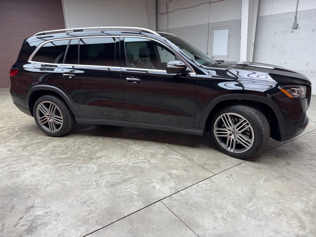 New 2025 Mercedes-Benz GLS 450 4MATIC image 6