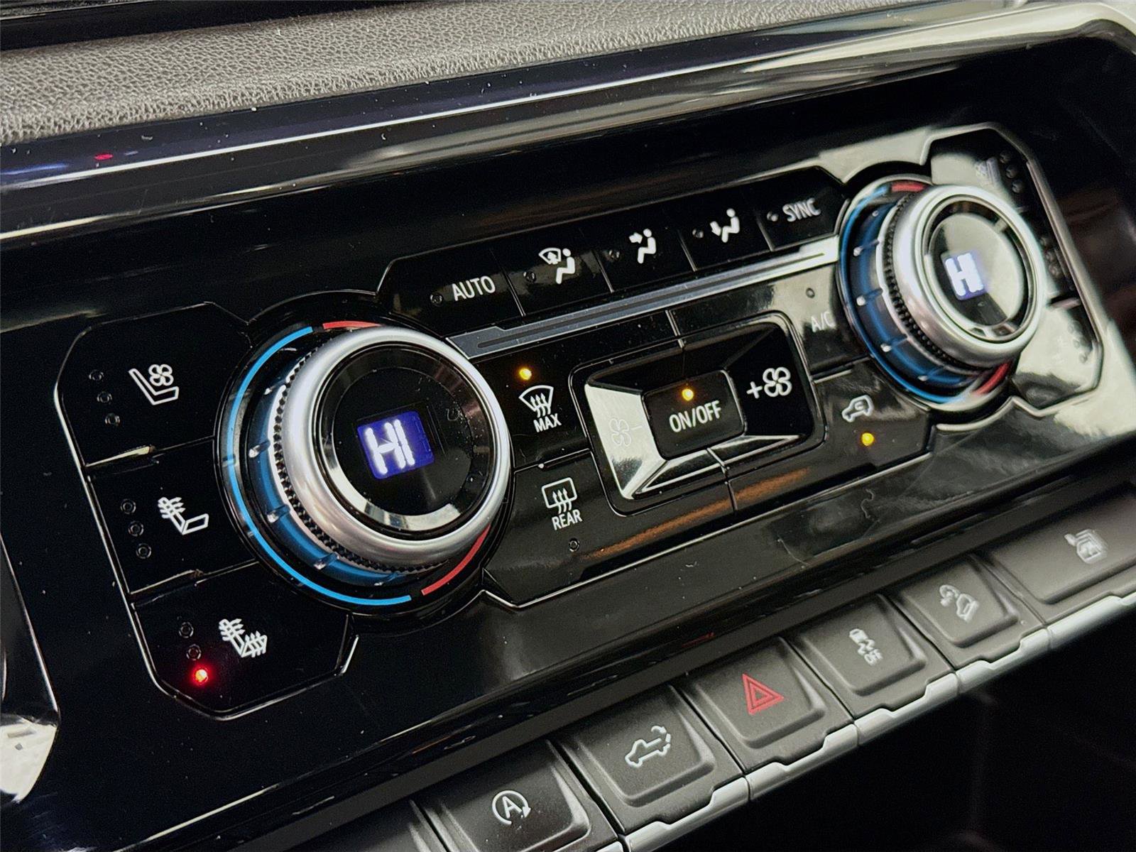 Used 2023 GMC Sierra 1500 AT4 w/ AT4 Premium Package image 15