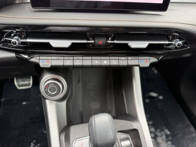 Used 2025 Alfa Romeo Tonale AWD/4WD image 19