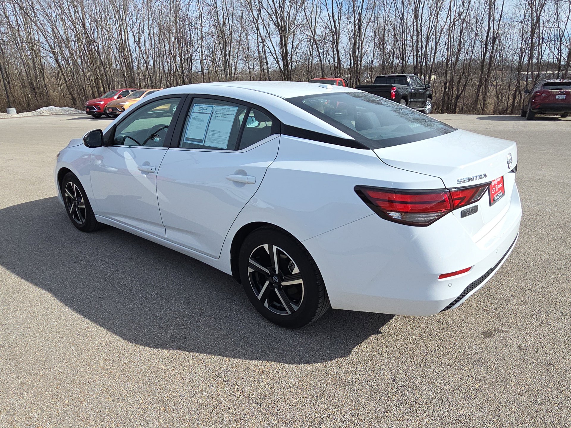 Used 2024 Nissan Sentra SV image 6