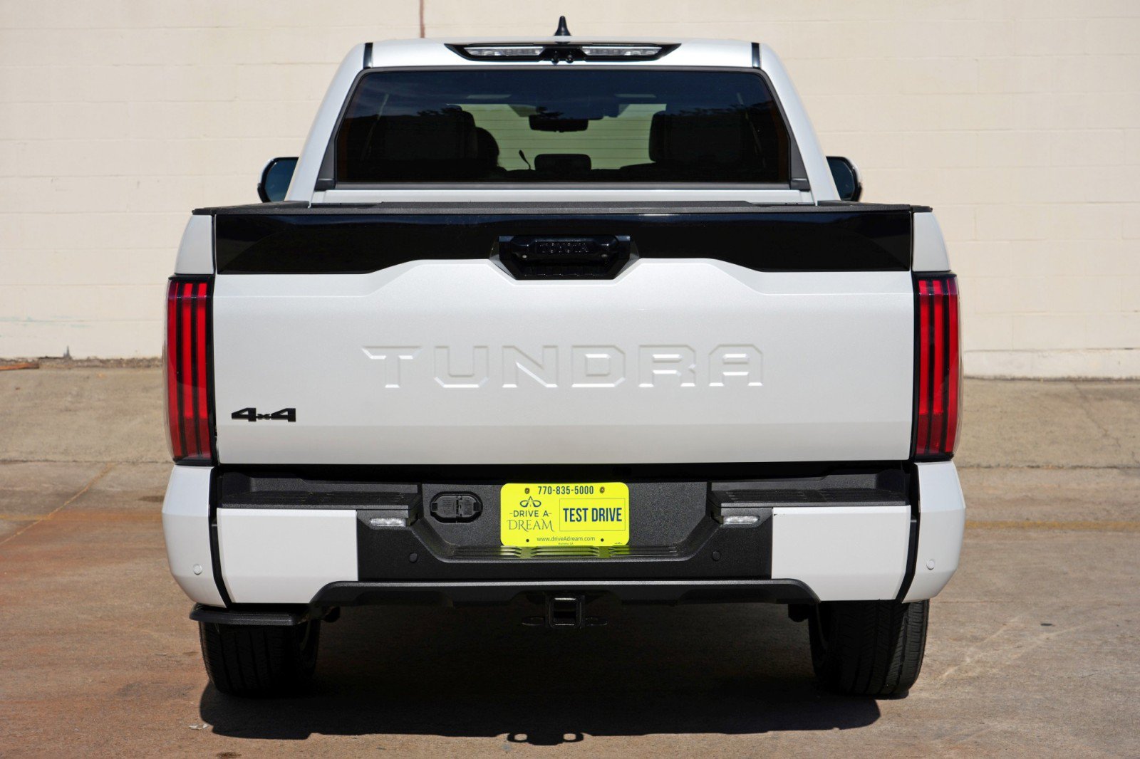 Used 2024 Toyota Tundra Platinum AWD/4WD image 55