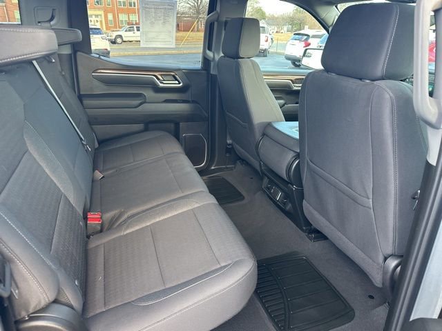 Used 2025 Chevrolet Silverado 1500 LT image 16