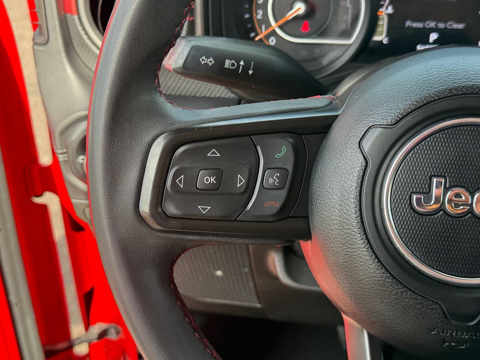Used 2024 Jeep Wrangler Unlimited Rubicon AWD/4WD image 17