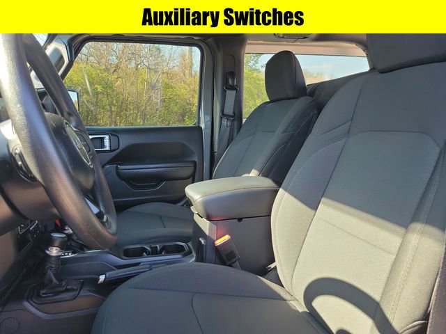Used 2023 Jeep Wrangler Sport AWD/4WD image 23