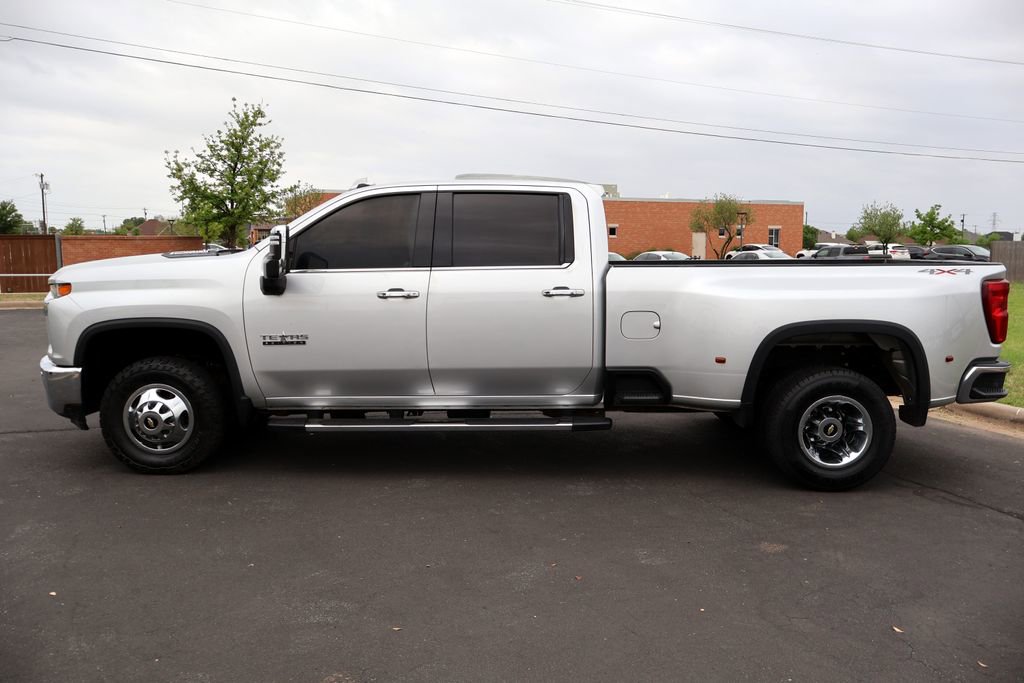 Used 2021 Chevrolet Silverado 3500 LTZ w/ LTZ Texas Edition AWD/4WD image 2