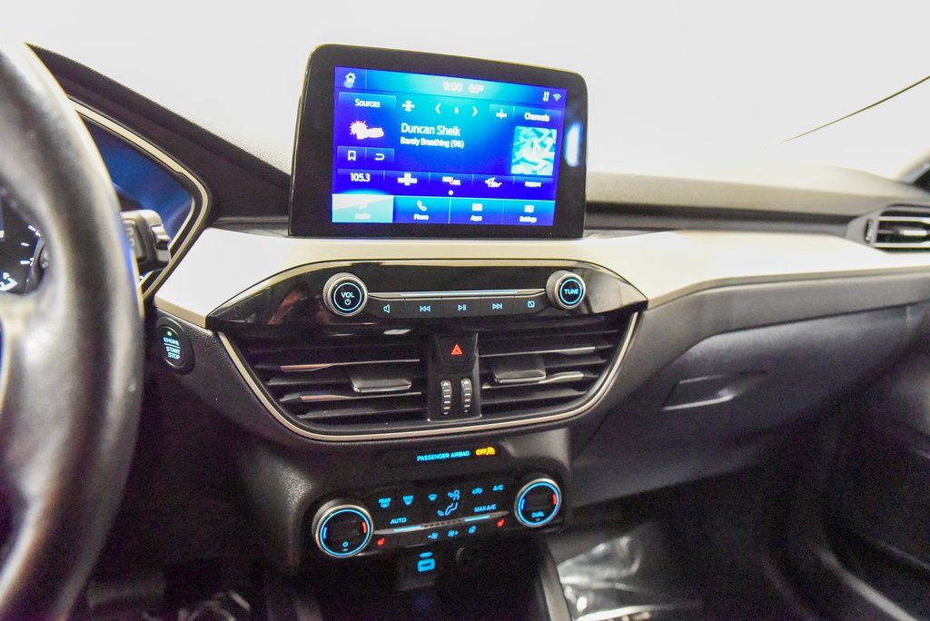 Used 2021 Ford Escape SEL image 19