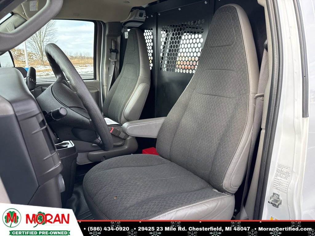 Used 2024 Chevrolet Express 2500 w/ Driver Convenience Package image 12