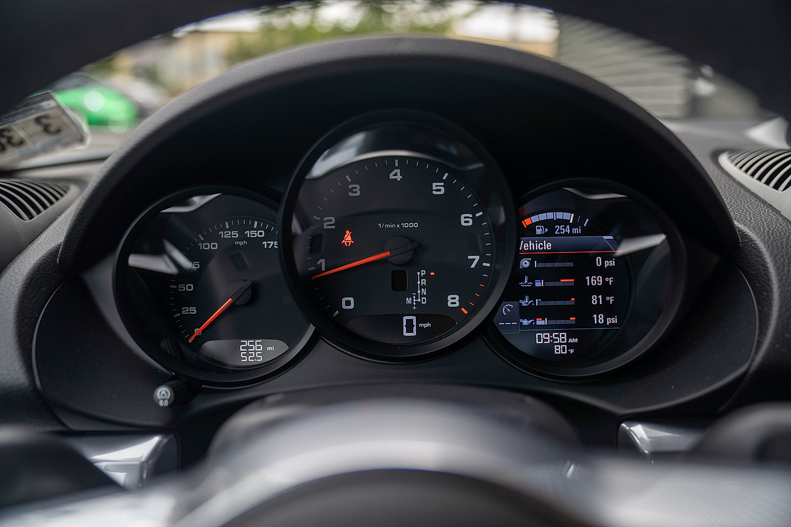 Used 2025 Porsche 718 Cayman RWD image 10