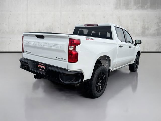 New 2026 Chevrolet Silverado 1500 Custom Trail Boss w/ Turbomax Blackout Package image 5
