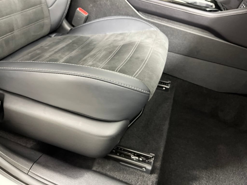 Used 2025 Mitsubishi Outlander SE AWD/4WD image 9