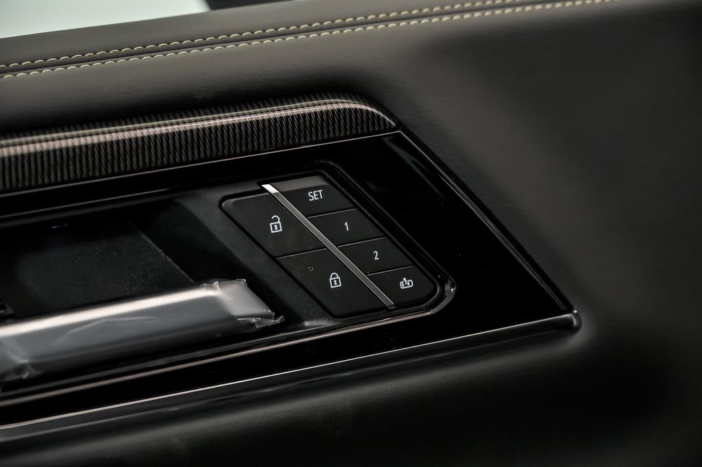 New 2026 GMC Yukon Elevation image 6