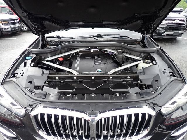 Used 2021 BMW X5 xDrive40i w/ Premium Package 2 AWD/4WD image 14