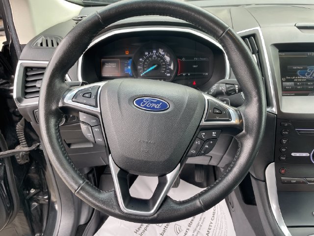 Used 2015 Ford Edge Titanium AWD/4WD image 25