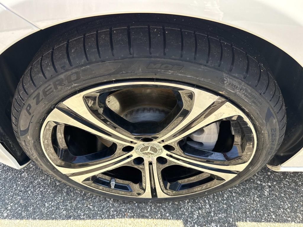 Used 2023 Mercedes-Benz C 300 Sedan image 11