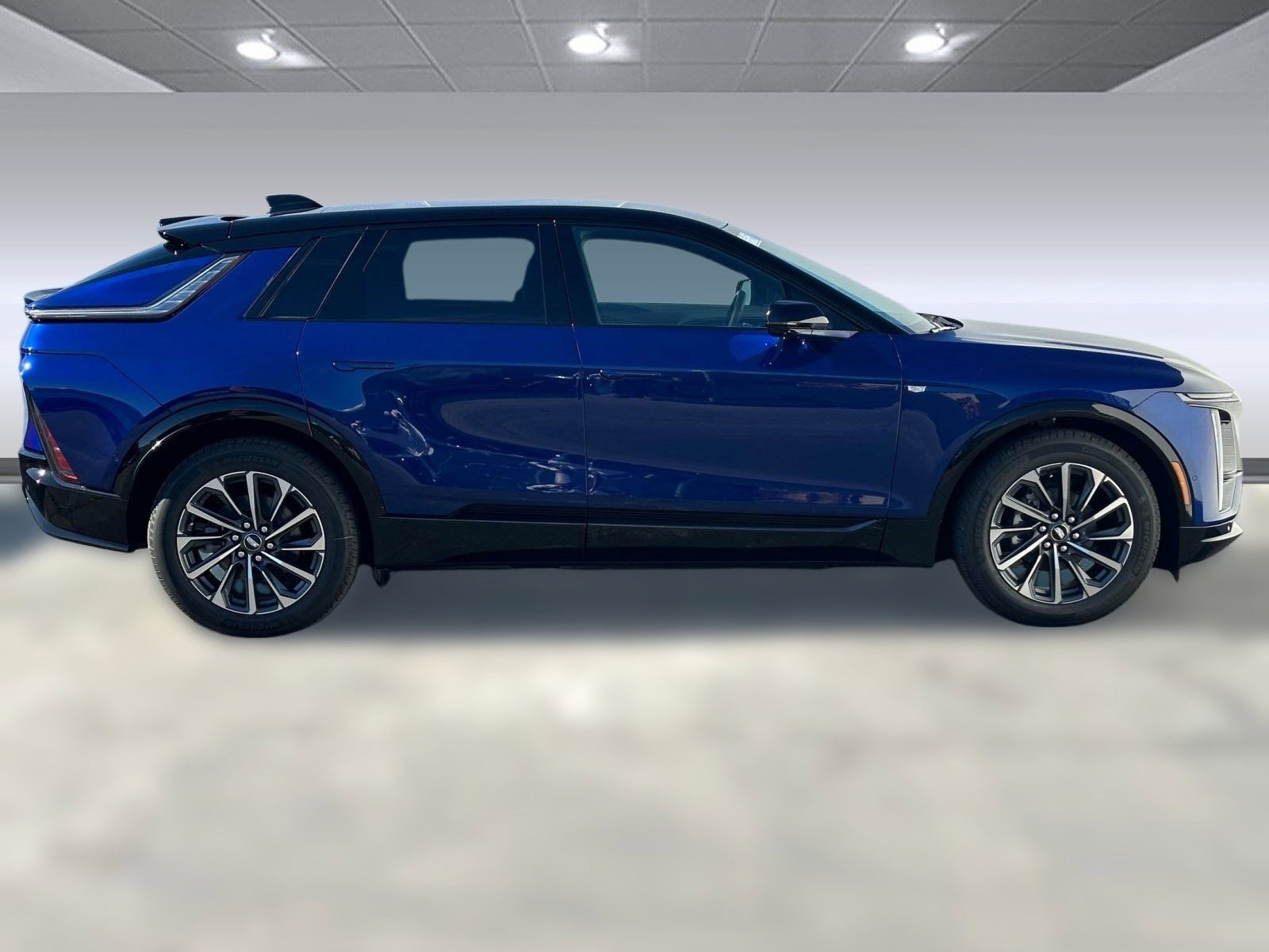 New 2026 Cadillac Lyriq Sport image 6