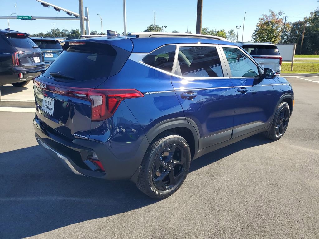 New 2026 Kia Seltos EX w/ EX Sunroof Package image 4