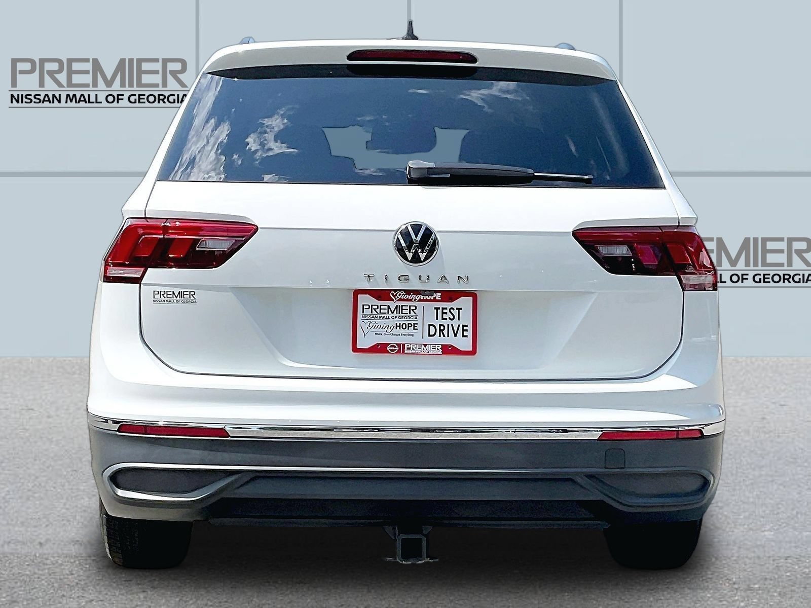 Used 2022 Volkswagen Tiguan S w/ IQ.Drive Package FWD image 6