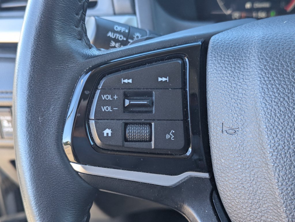 Used 2025 Honda Odyssey EX-L image 17