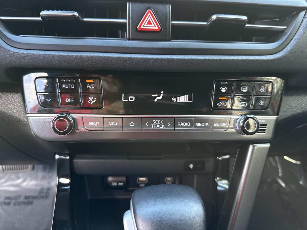 Used 2024 Kia Seltos SX AWD/4WD image 30