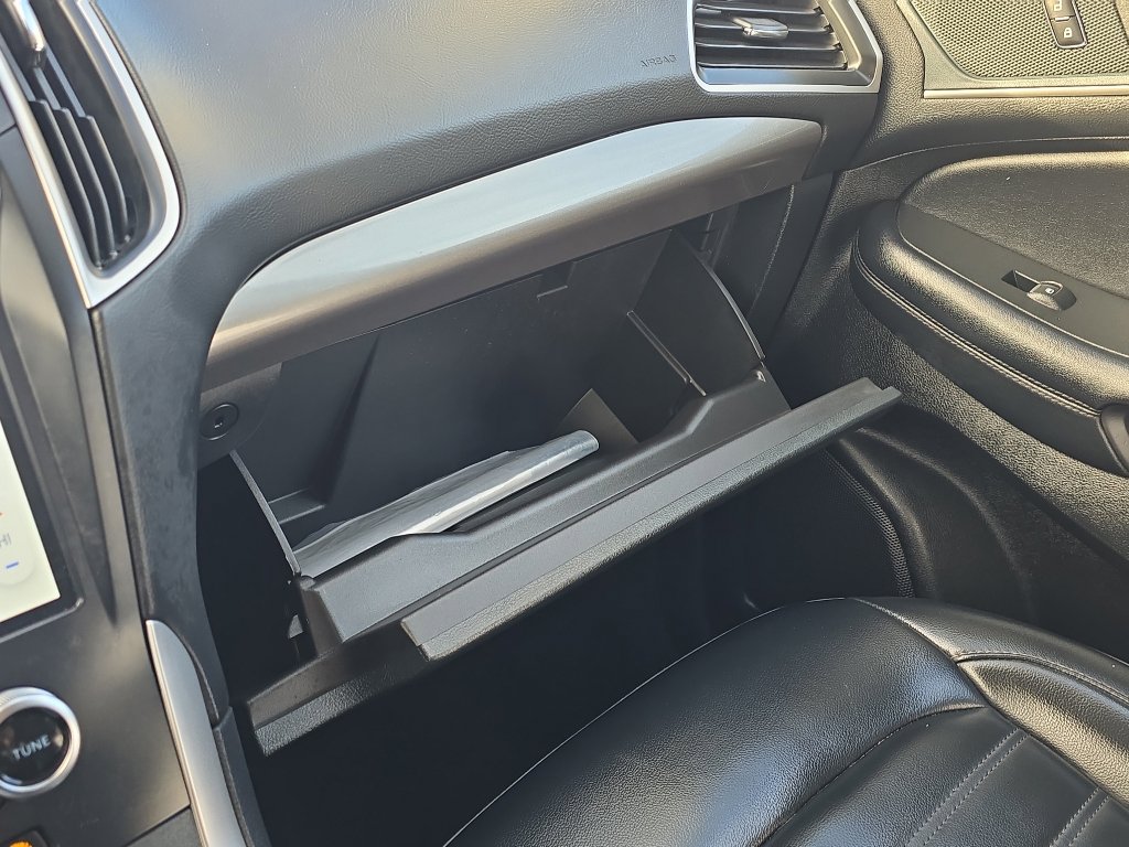 Certified 2024 Ford Edge SEL image 30