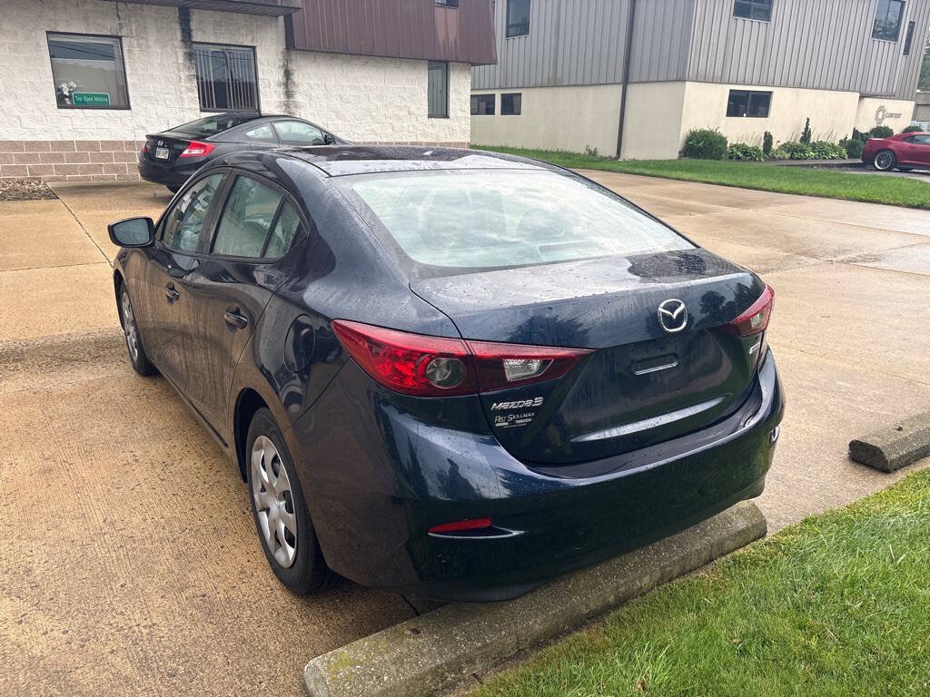 Used 2016 MAZDA MAZDA3 i Sport FWD image 5