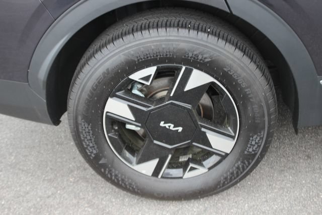 Certified 2026 Kia Sportage LX w/ LX Convenience Package AWD/4WD image 35