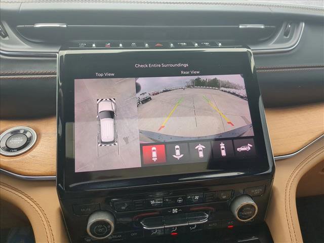 Used 2021 Jeep Grand Cherokee L Summit image 14