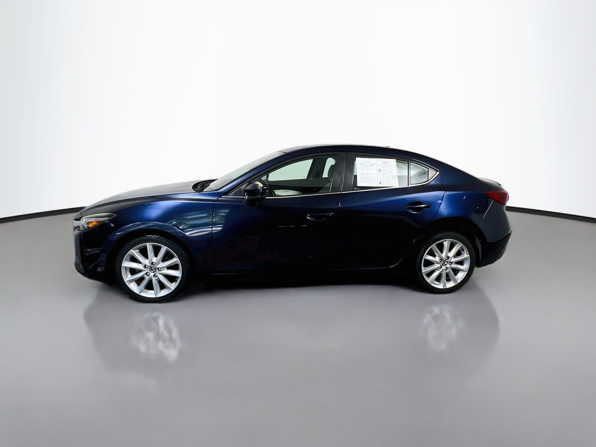 Used 2017 MAZDA MAZDA3 Grand Touring w/ Premium Equipment Package FWD image 9
