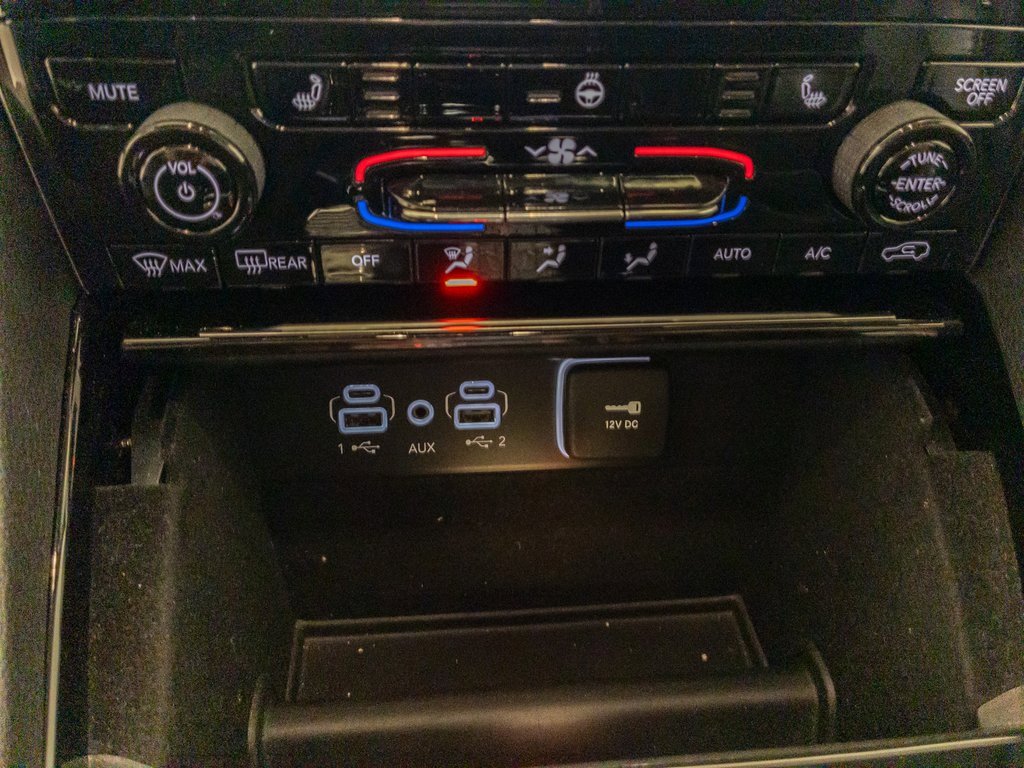 Used 2021 Jeep Grand Cherokee L Limited image 21