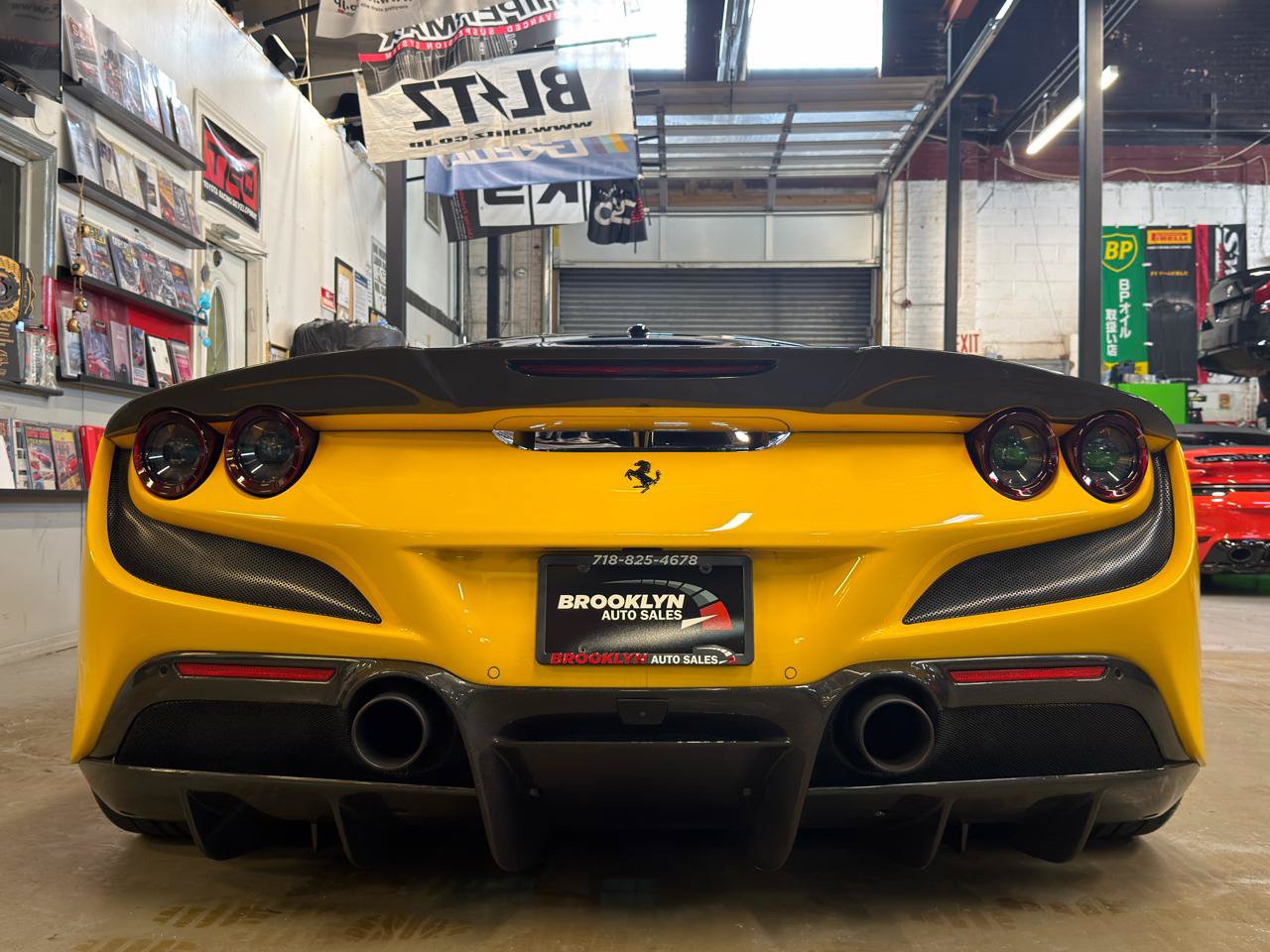 Used 2020 Ferrari F8 Tributo RWD image 8
