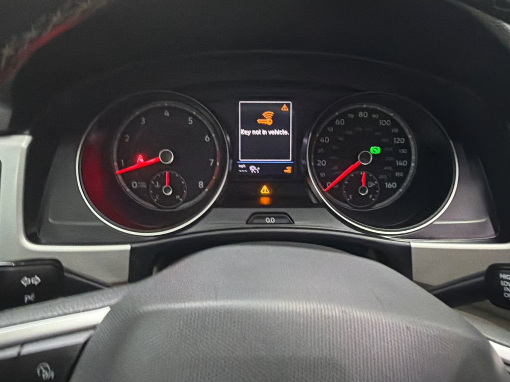 Used 2021 Volkswagen Atlas SE FWD image 26