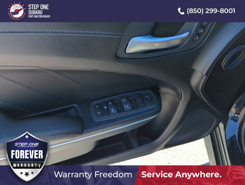Used 2022 Dodge Charger R/T w/ Plus Group RWD image 19