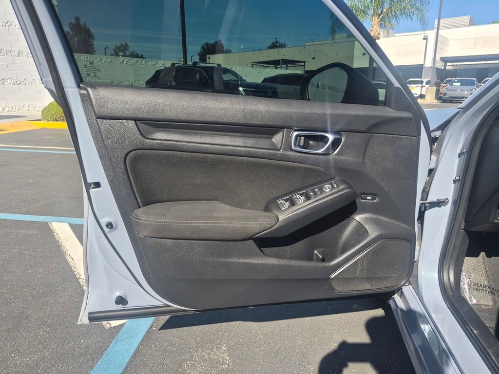 Used 2022 Honda Civic Sport image 12