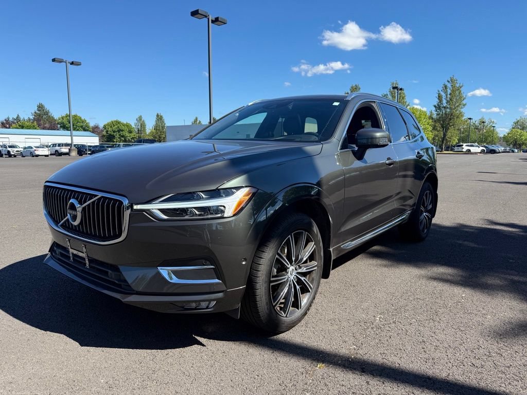Used 2018 Volvo XC60 T5 Inscription w/ Luxury Seat Package AWD/4WD image 3